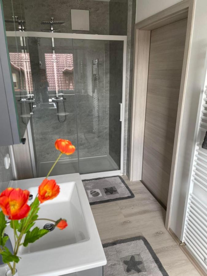 Promedklinik Apartment 2 フォルカッハ エクステリア 写真